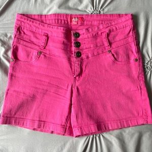 Atrevida high waist pink short